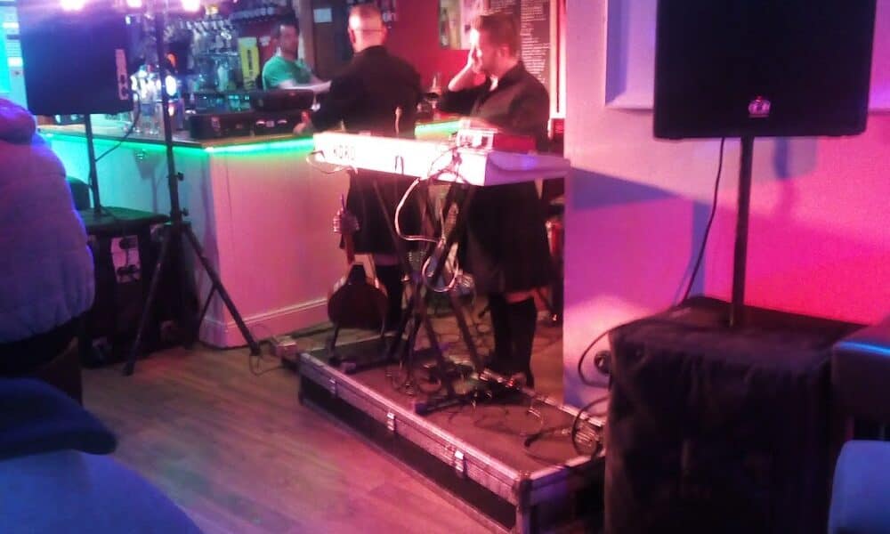 J’s Bar & Beer Garden
